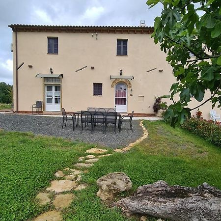 Agriturismo La Casa Dei Ricordi Collesalvetti Exterior foto